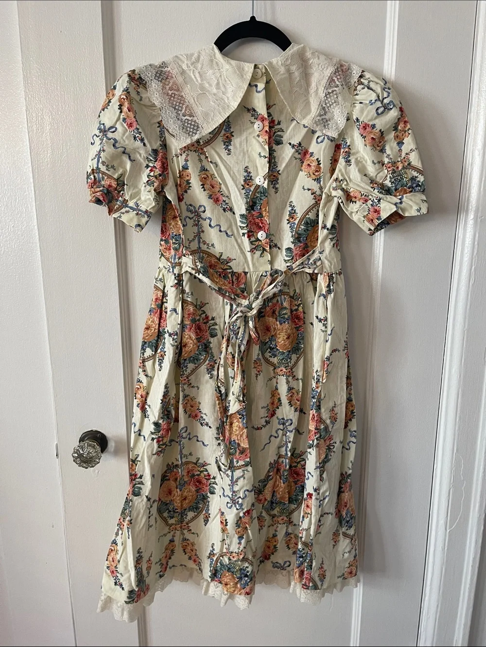 Vintage Emily West Gunne Sax Cottagecore Cream Floral Lace Dress
